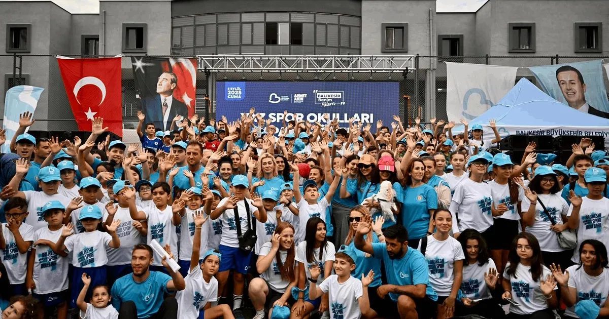 Belediyeden öğrencilere spor desteği