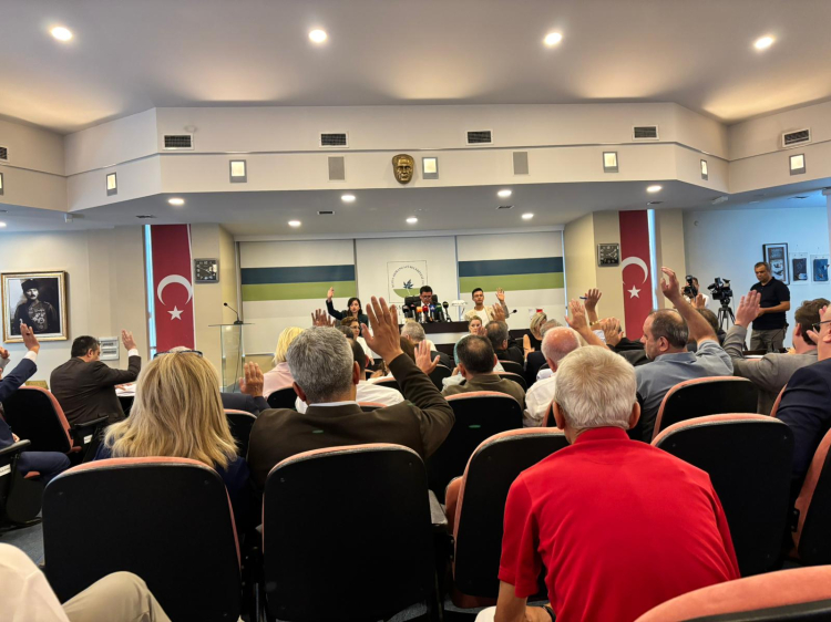 Bursa Osmangazi Meclisi’nde Başkan Aydın'dan tasarruf ve hizmet vurgusu