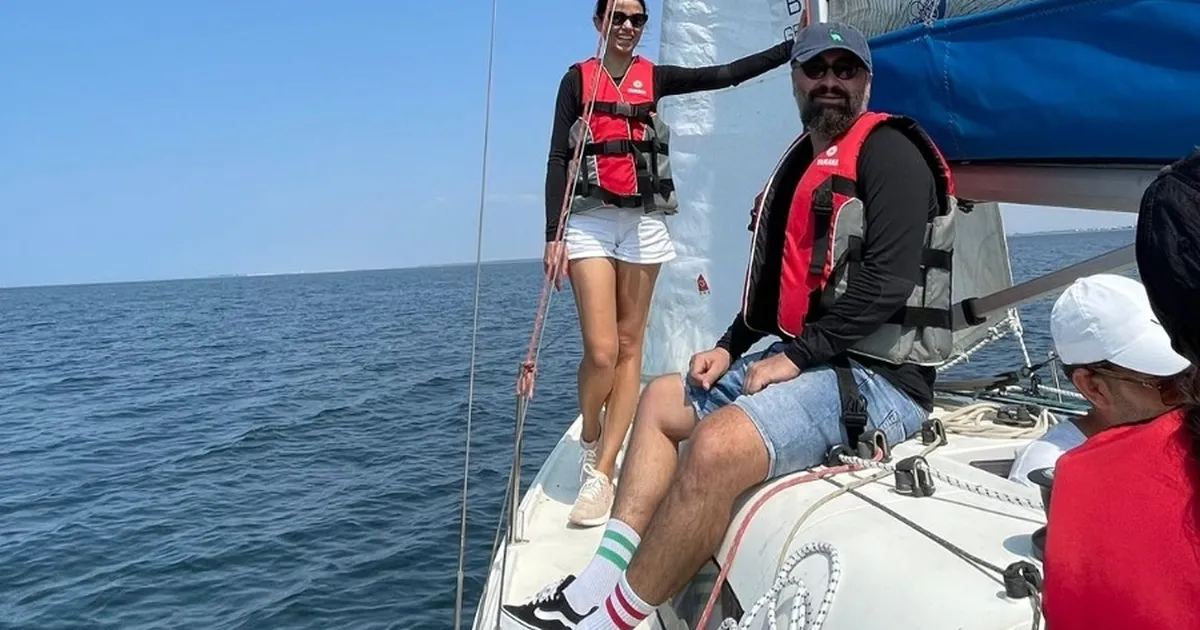 İzmir'de yetişkin grubu yelken eğitimlerine devam