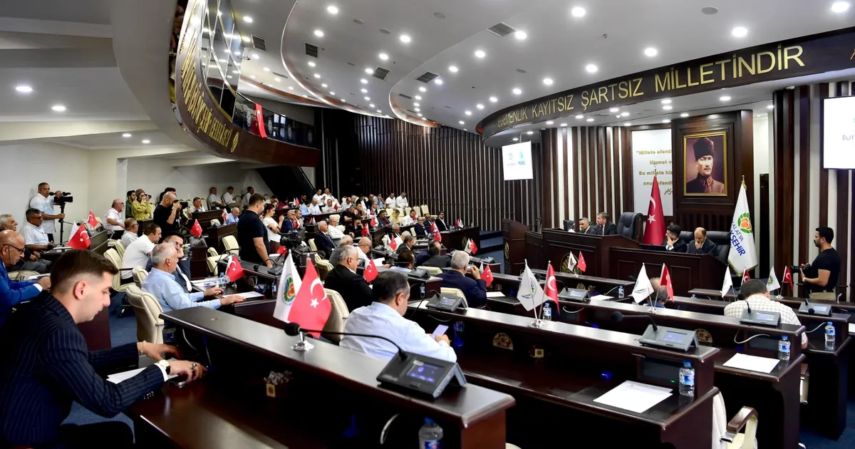 Malatya'da üniversite öğrencilerine ulaşım ve eğitim desteği