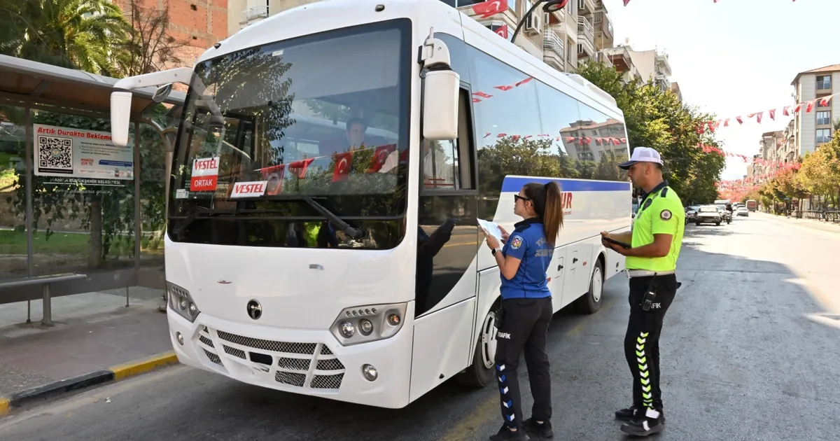 Manisa'da servis araçlarına denetim