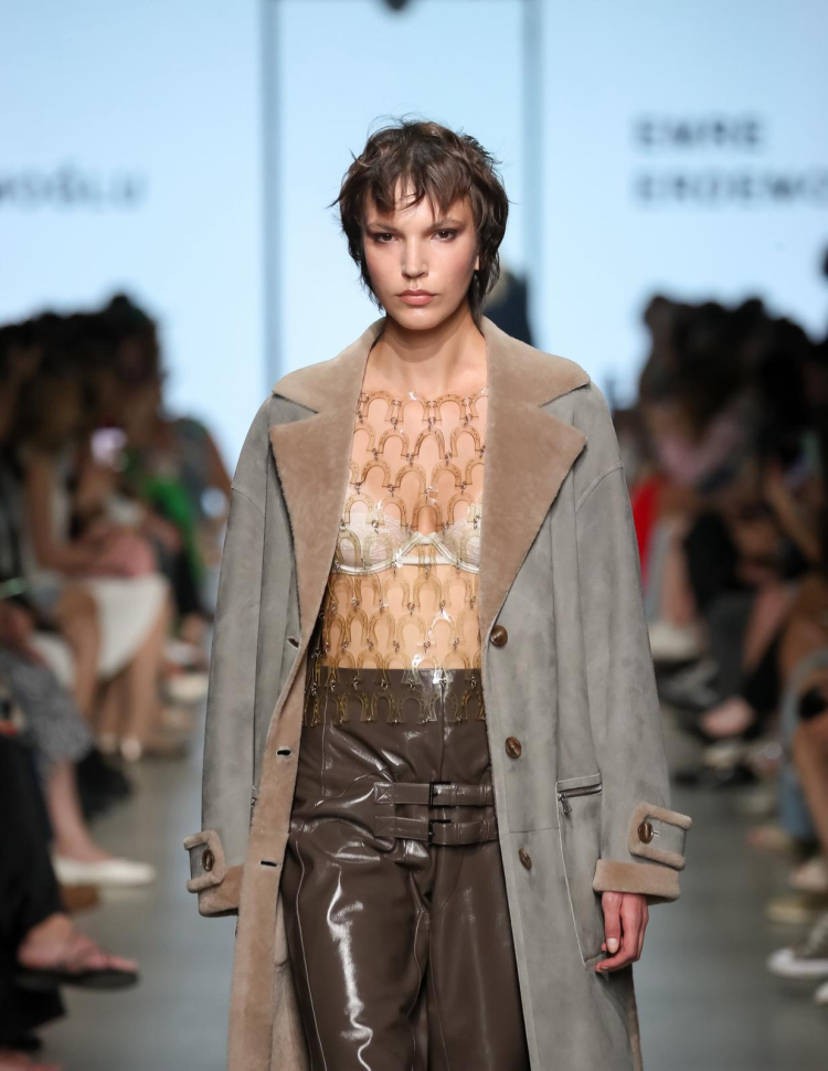 Moskova Fashion Week’te Erdemoğlu imzası
