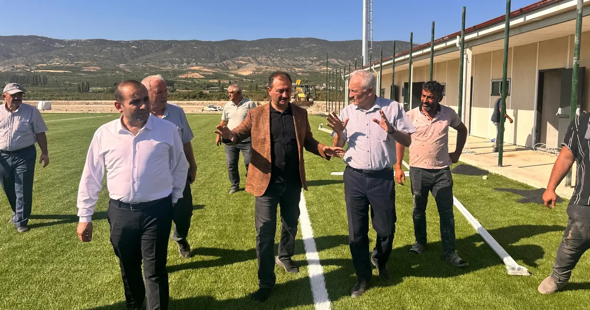 Tokat'a FIFA standartlarında saha ve uluslararası atletizm pisti müjdesi