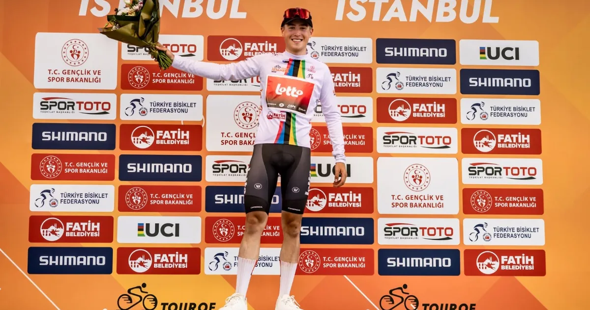 Tour of İstanbul'da ikinci etap tamamlandı... Mauro üç forma birden kazandı
